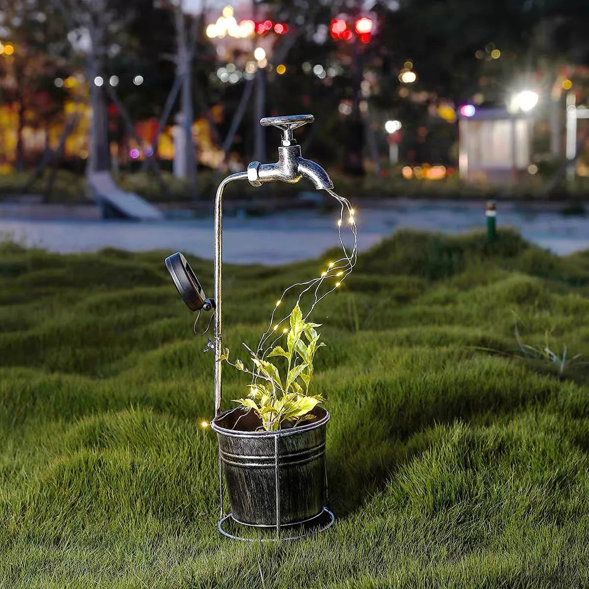 Solar Watering Can Sprinkler Light – Waterproof Outdoor Fairy “Water Droplet” Lamp for Flower Pots, Lawn & Courtyard (Auto On/Off)